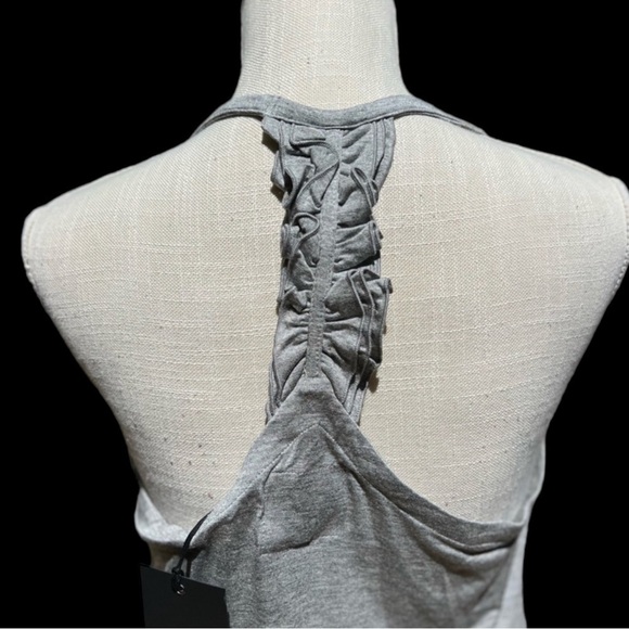 🌻NEW (w/tag) Chaser Gray Slub Ruffle T-back Camisole Tank Top Size Medium - Picture 5 of 7
